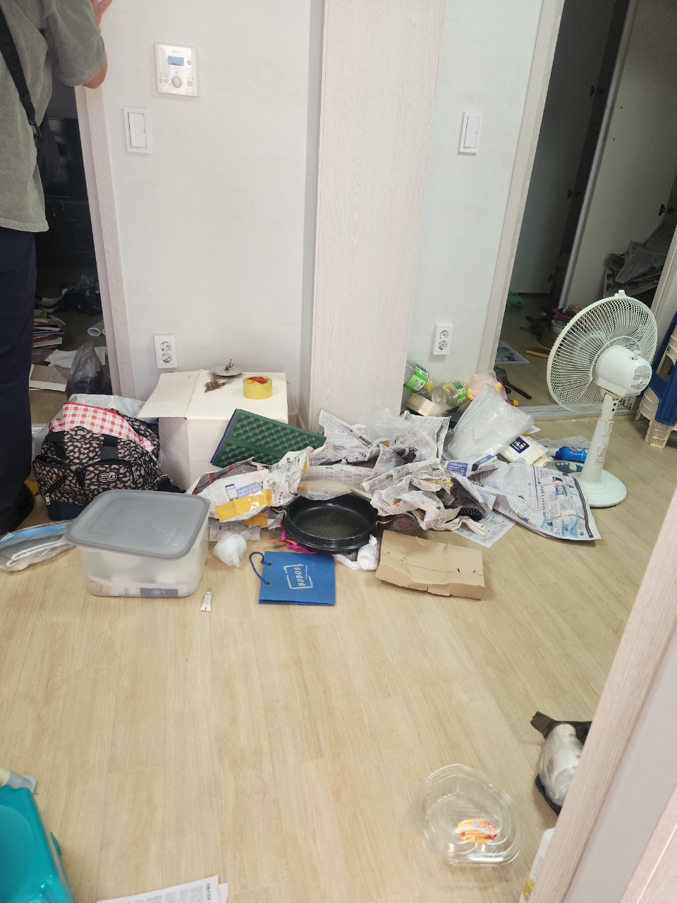 금천구 폐기물처리 작업 전 현장