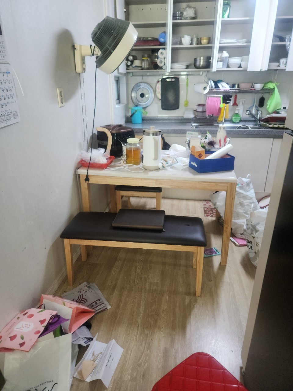 성남시 생활폐기물처리 작업 전 신흥동 단독주택 현장